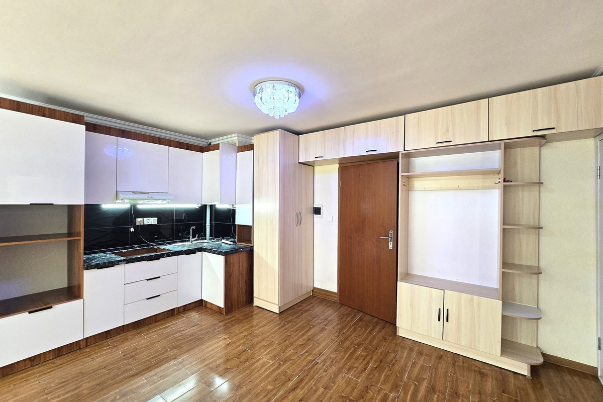 2-room apartment for sale — 6