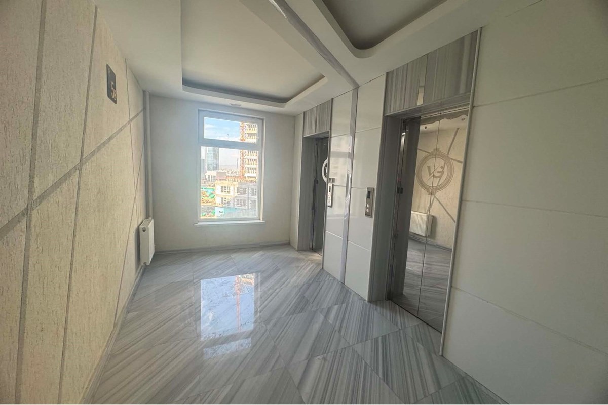 4-room apartment for sale — 5