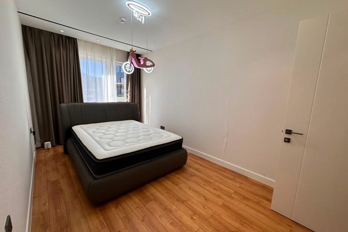 5-room apartment for rent — 9