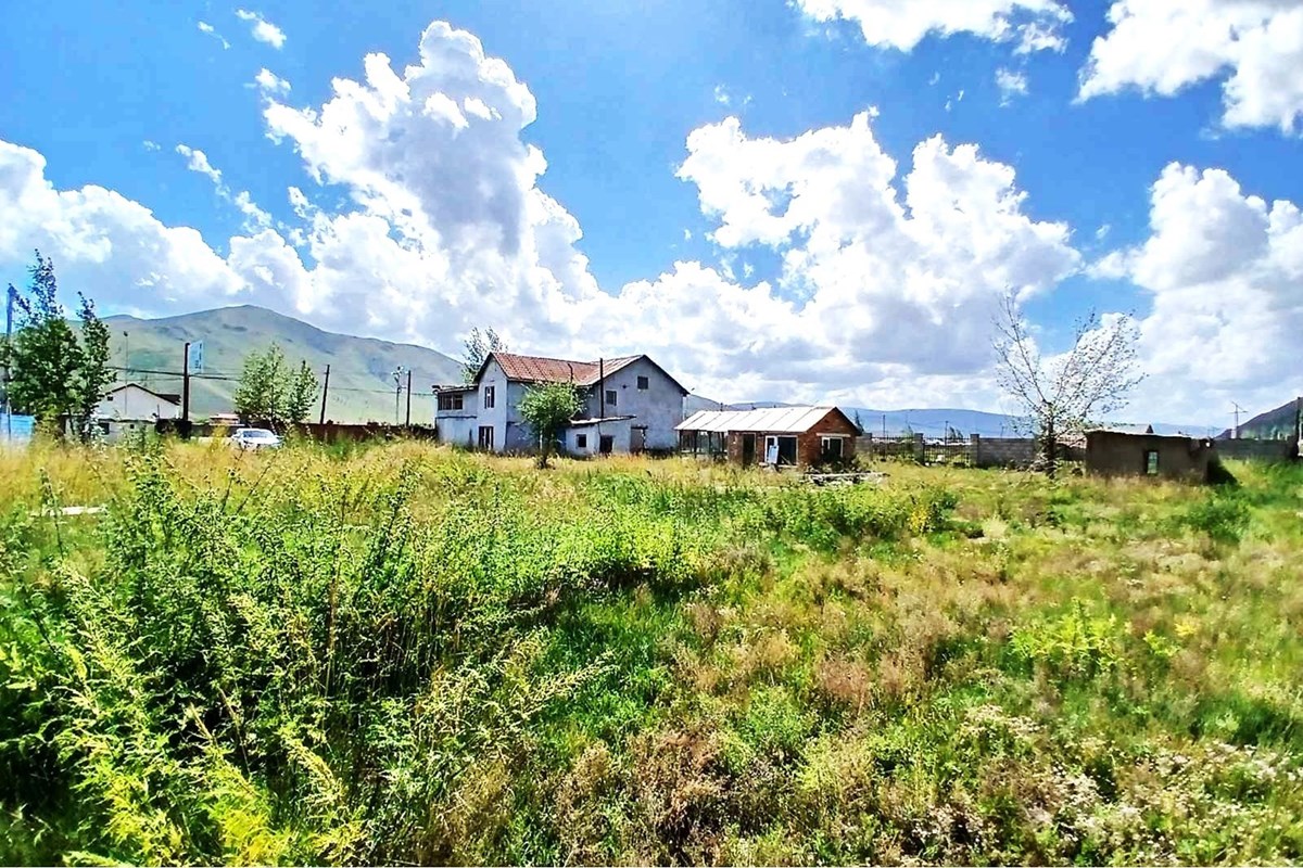 land for sale — 10