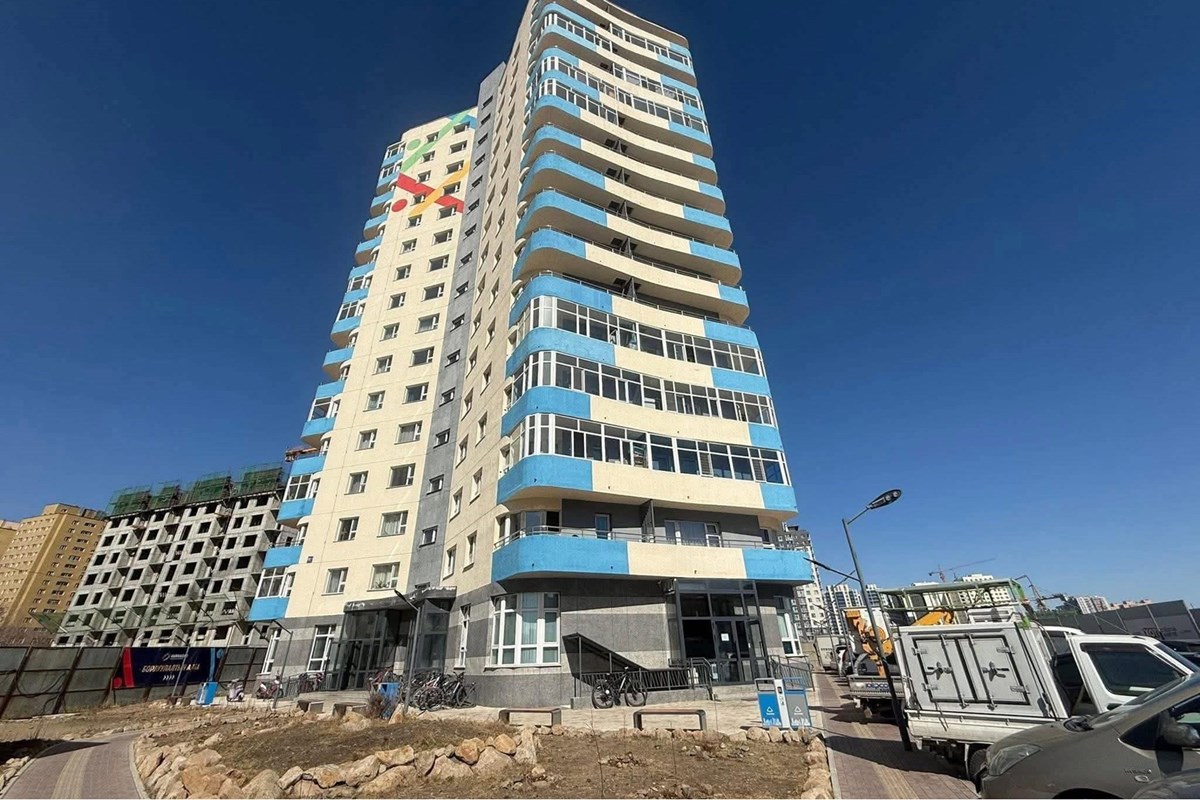 Найрамдал цогцолбор хотхонд 40.35мкв 1 өрөө