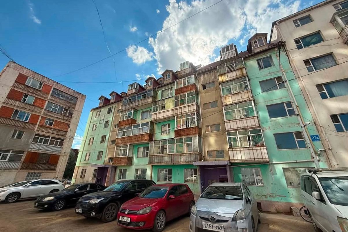 "БЗД 16-р хороо, 51.5 м² орон сууц зарна"