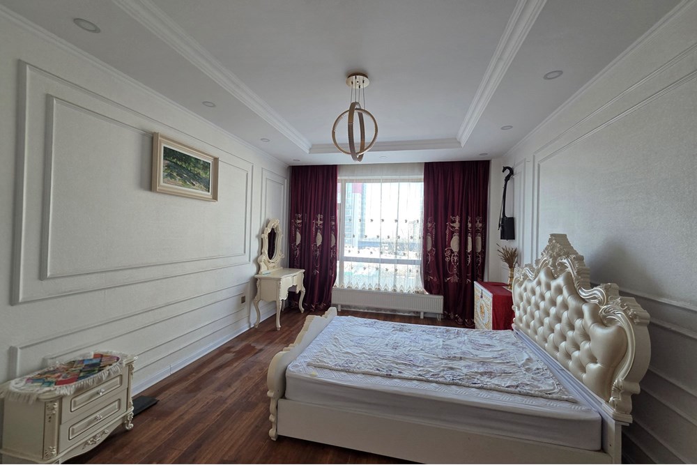 EURO TOWN – HOUSE 253.3 m² — 8