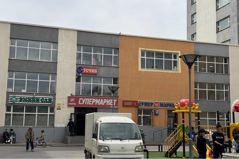 31мкв худалдааны талбай зарна