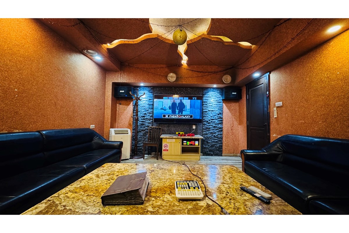 1569.3m² object for sale — 10