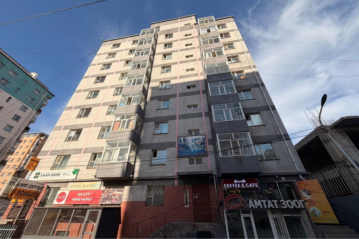 70мкв үйлчилгээний талбай зарна