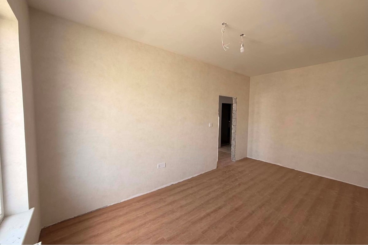 57m² building for sale — 3