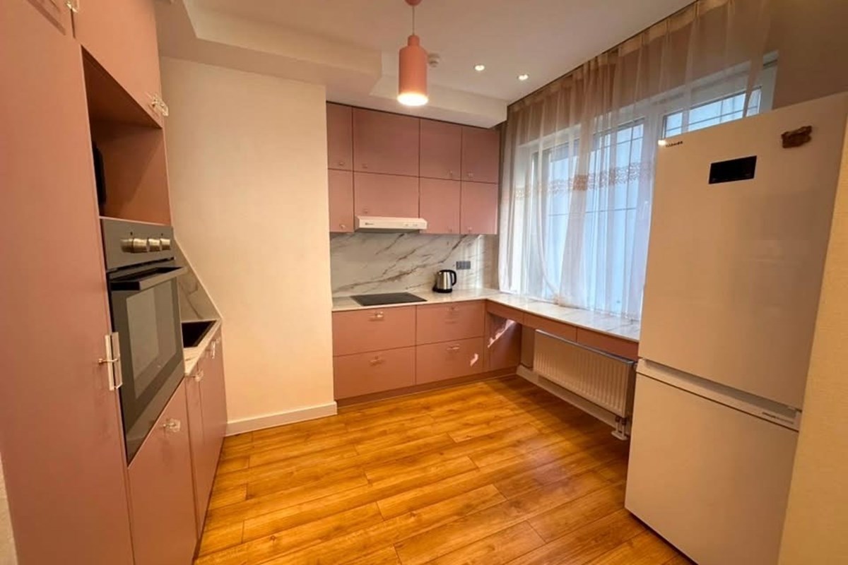 5-room apartment for rent — 7