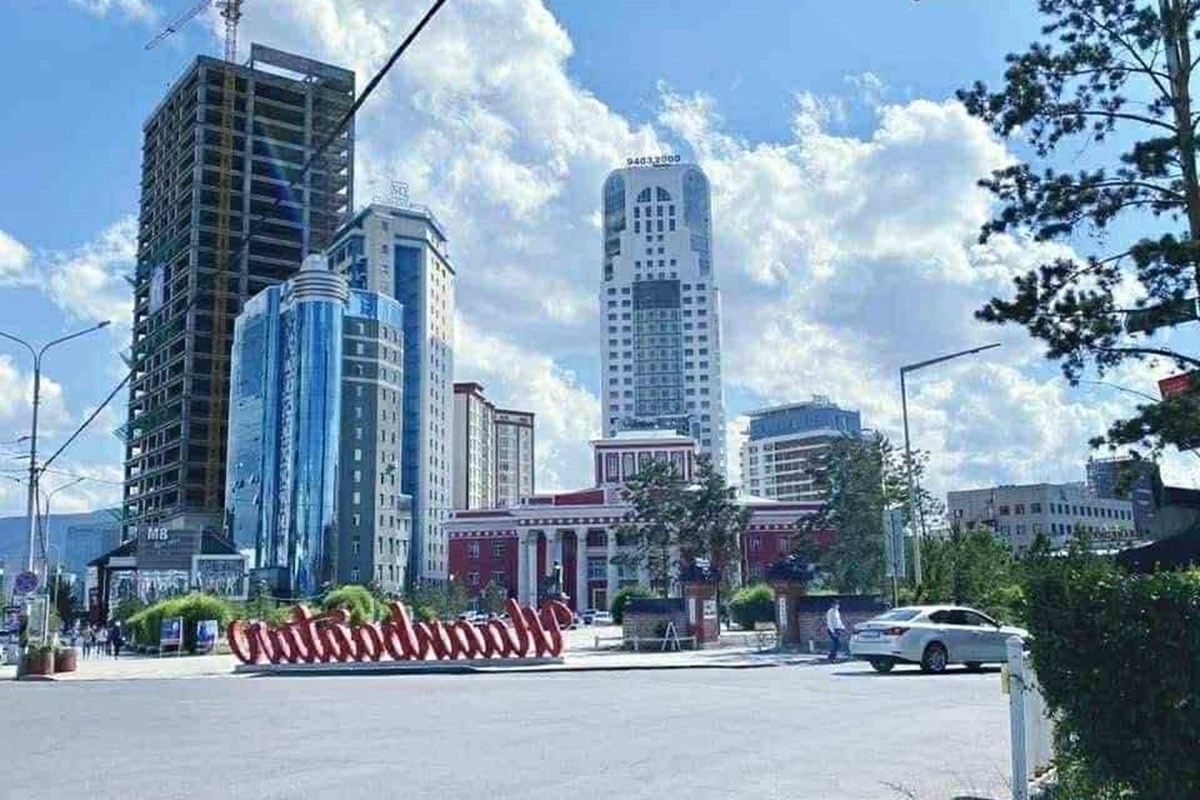 Soyombo tower-т 131мкв талбай