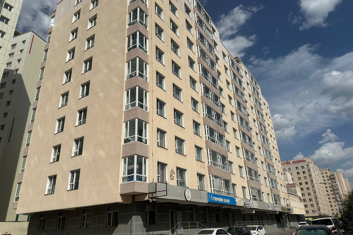 Алтай хотхонд 2 өрөө орон сууц худалдана