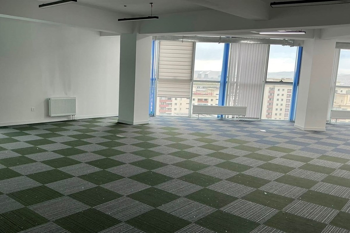 office for sale — 5