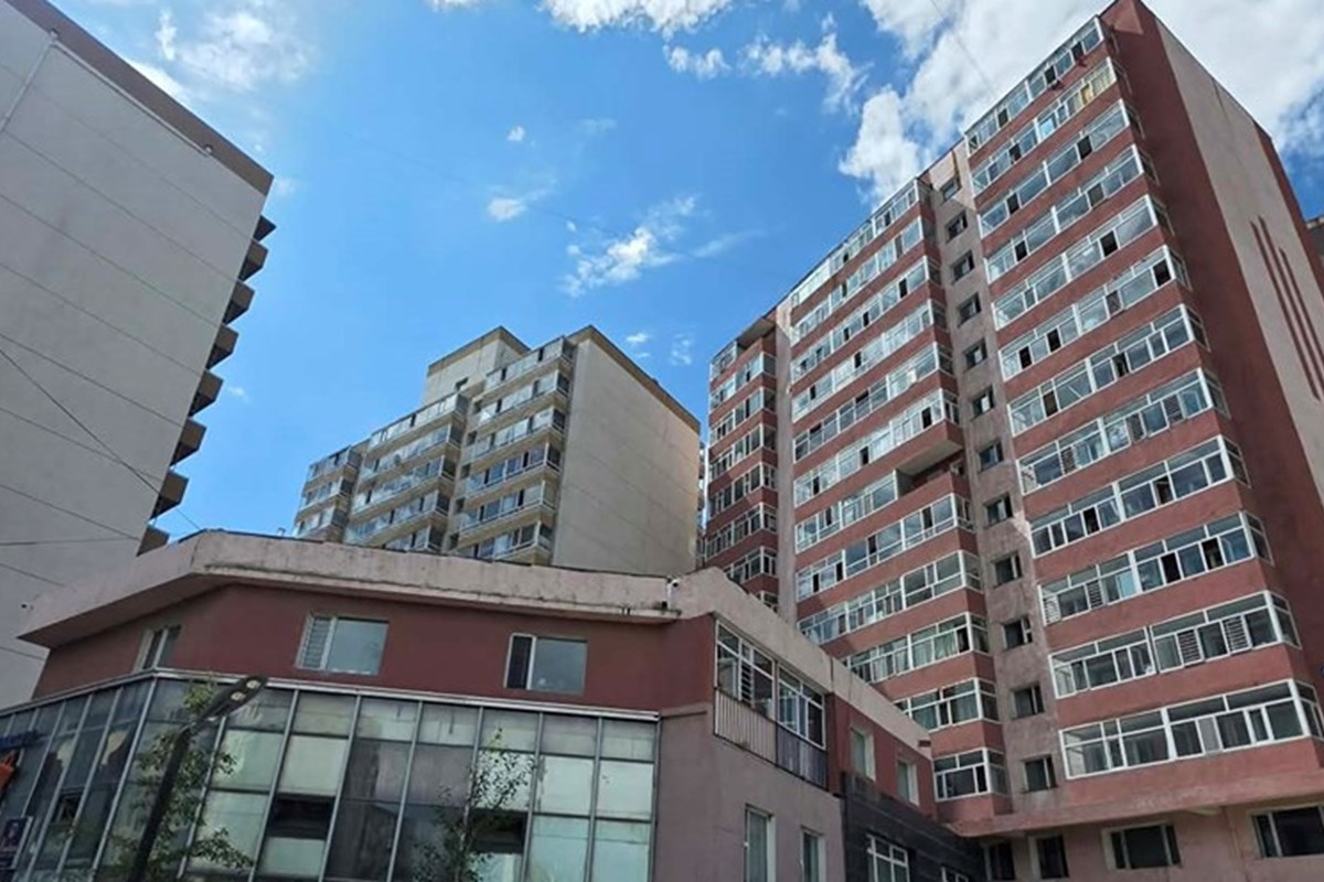 Жуков хотхонд 2 өрөө худалдана |