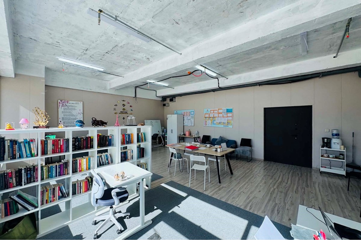 56.48m² office for rent — 5