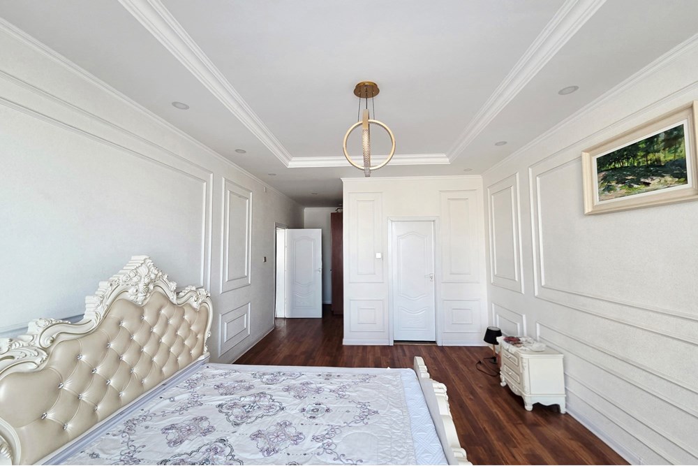 EURO TOWN – HOUSE 253.3 m² — 9