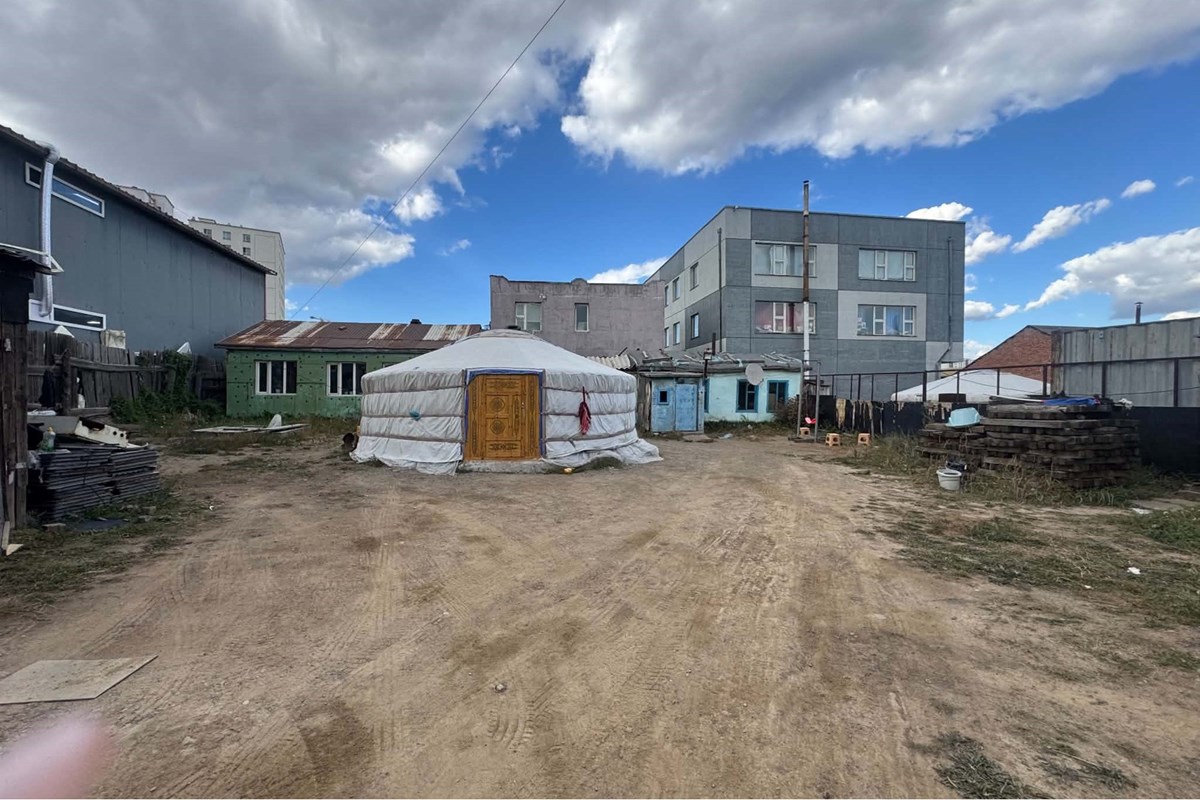 454m² land for sale — 11