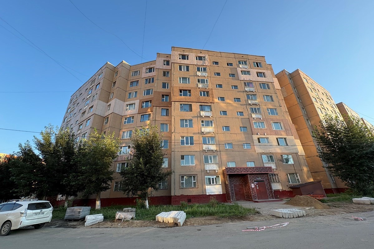 1-р хороололд гал тогоо тусдаа 4 өрөө худалдана