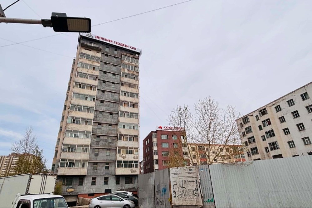 1 өрөө орон сууц зарна