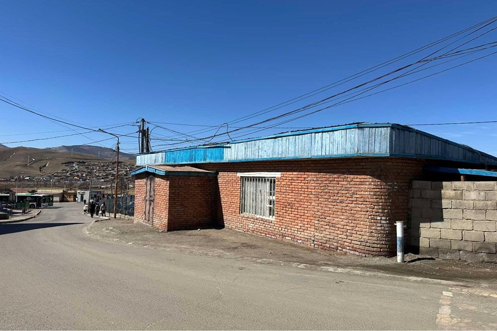 230мкв агуулах түрээслүүлнэ