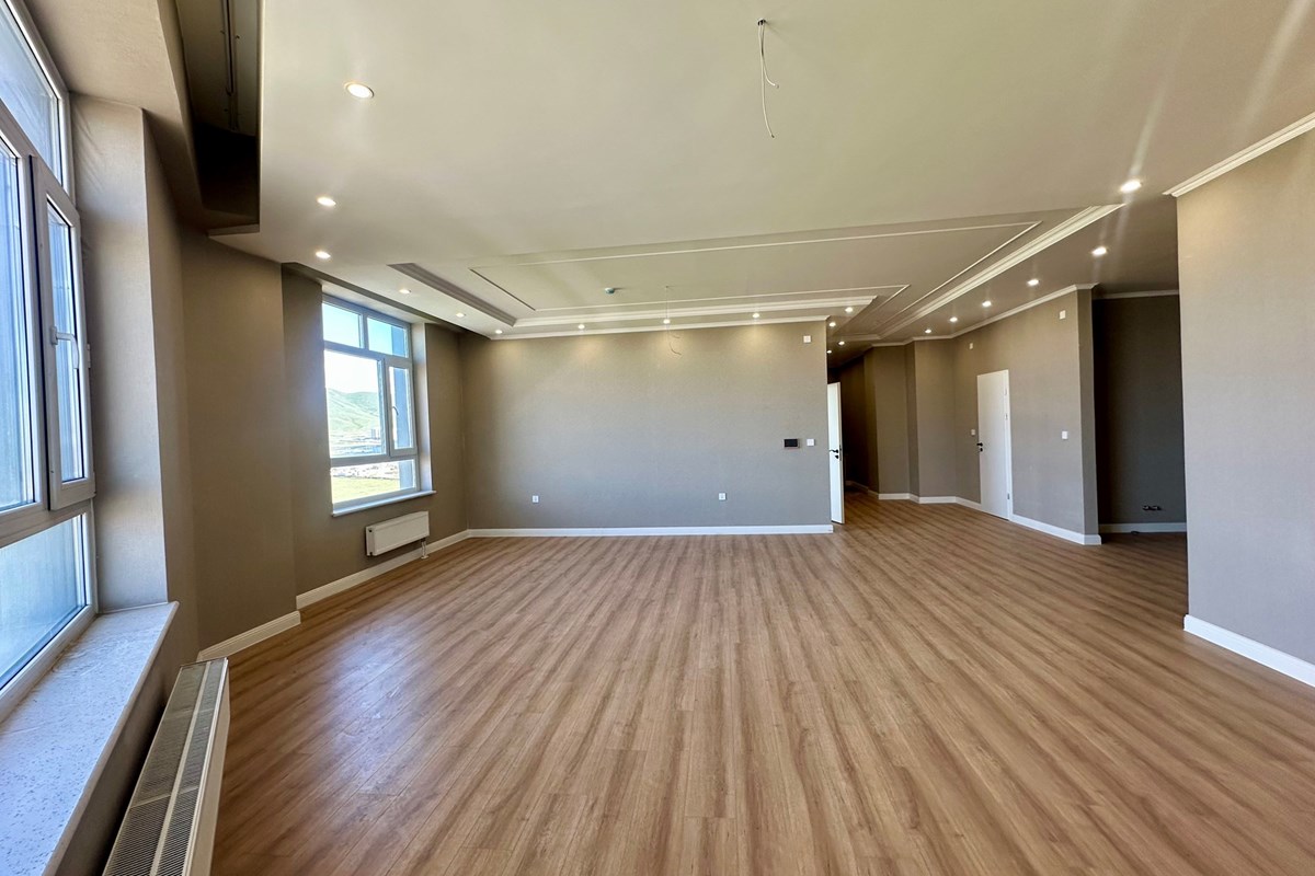 4-room apartment for sale — 3