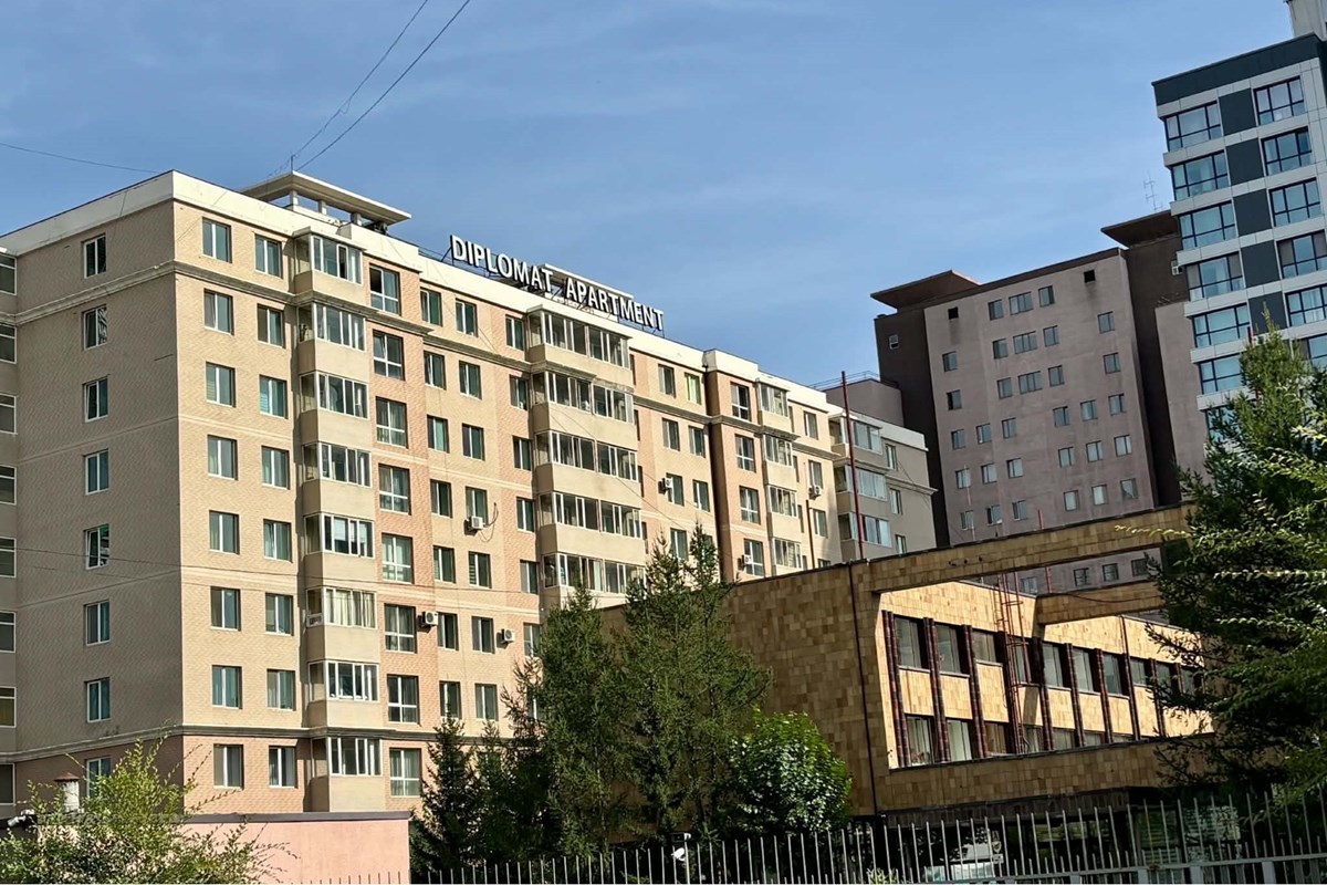 СБД, Дипломат апартментад 5 өрөө түрээслүүлнэ