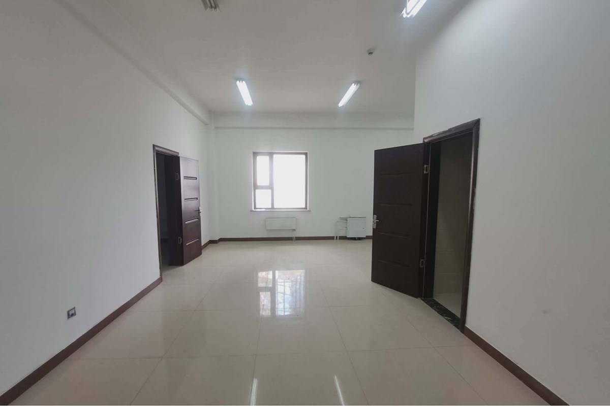 "Prime Retail Space for Rent in Ulaanbaatar" — 7