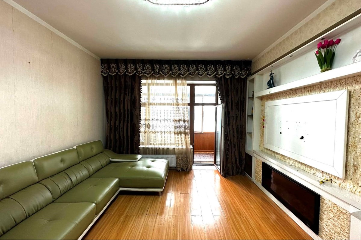 Зайсан Peace villa д 2 өрөө орон сууц худалдана. — 2