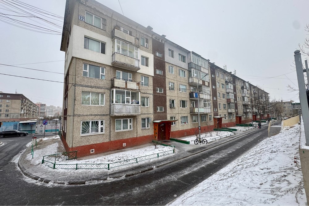4 өрөө орон сууц зарна