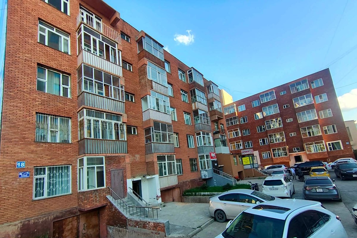 "Төгс байршил: 74м² 3 өрөө орон сууц"