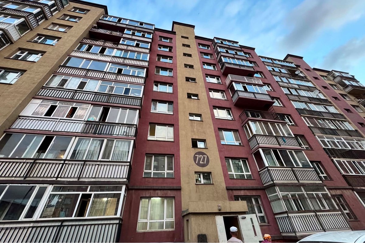 Нисэх, Буянт-ухаа 1 хотхонд 51,78м/кв 2 өрөө