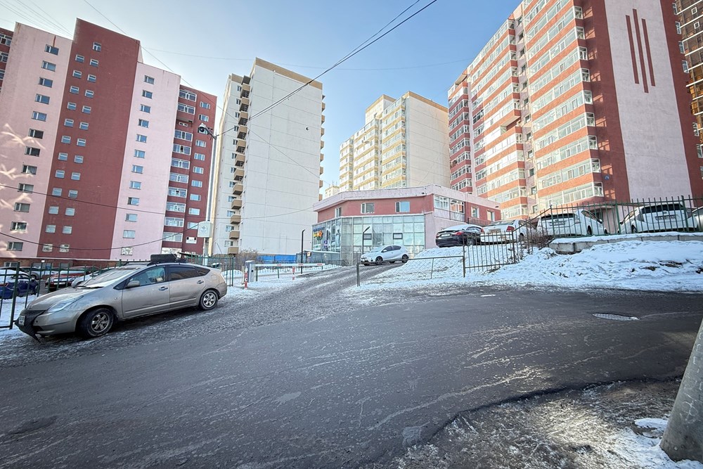 49мкв худалдааны талбай зарна