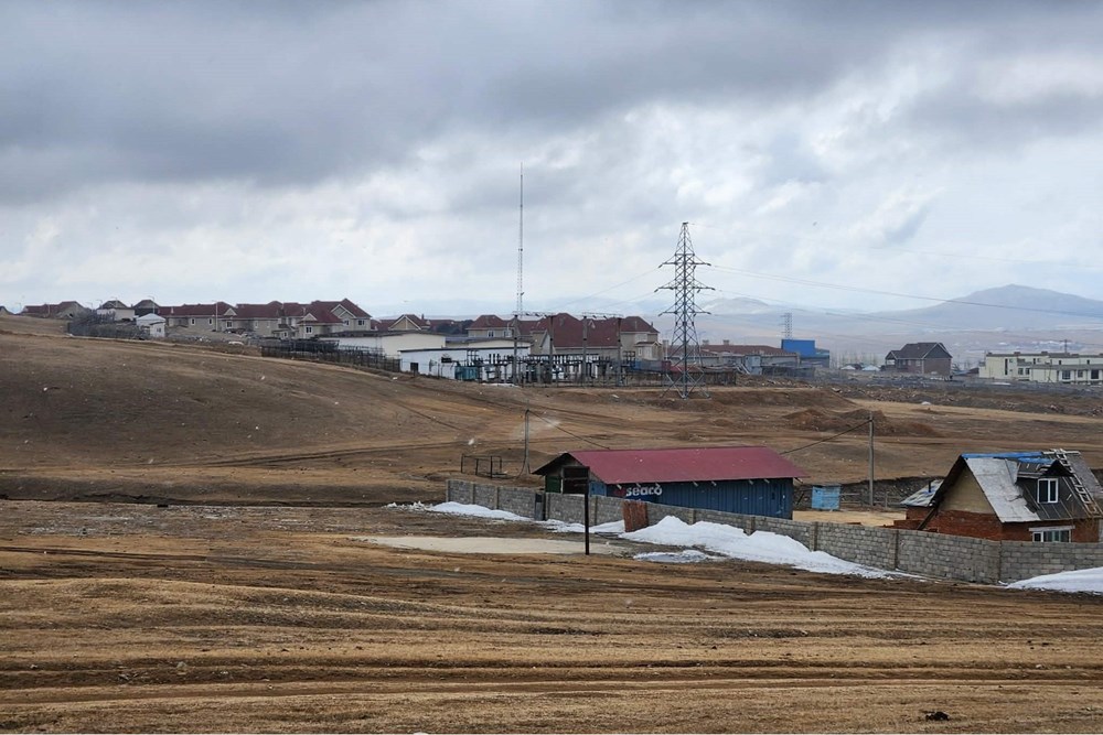 699мкв газар зарна