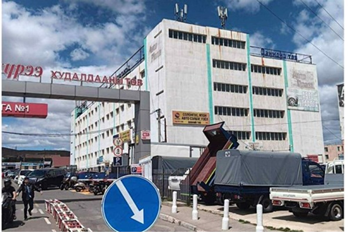 19мкв худалдааны талбай зарна