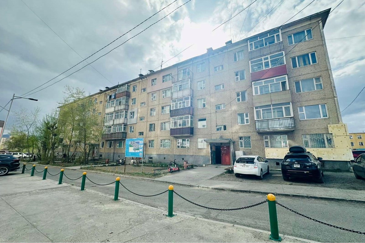 3 өрөө орон сууц зарна