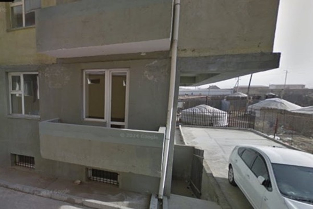 Дулаан зогсоол зарна