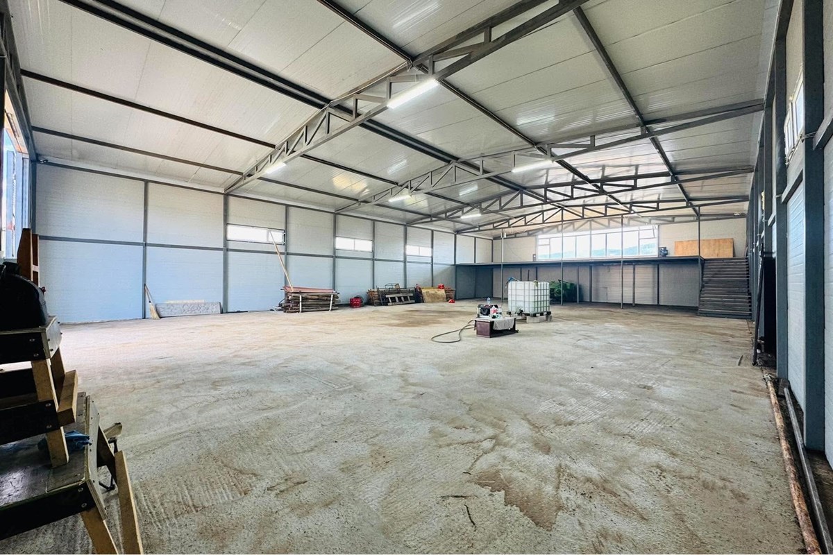 393m² object for sale — 5