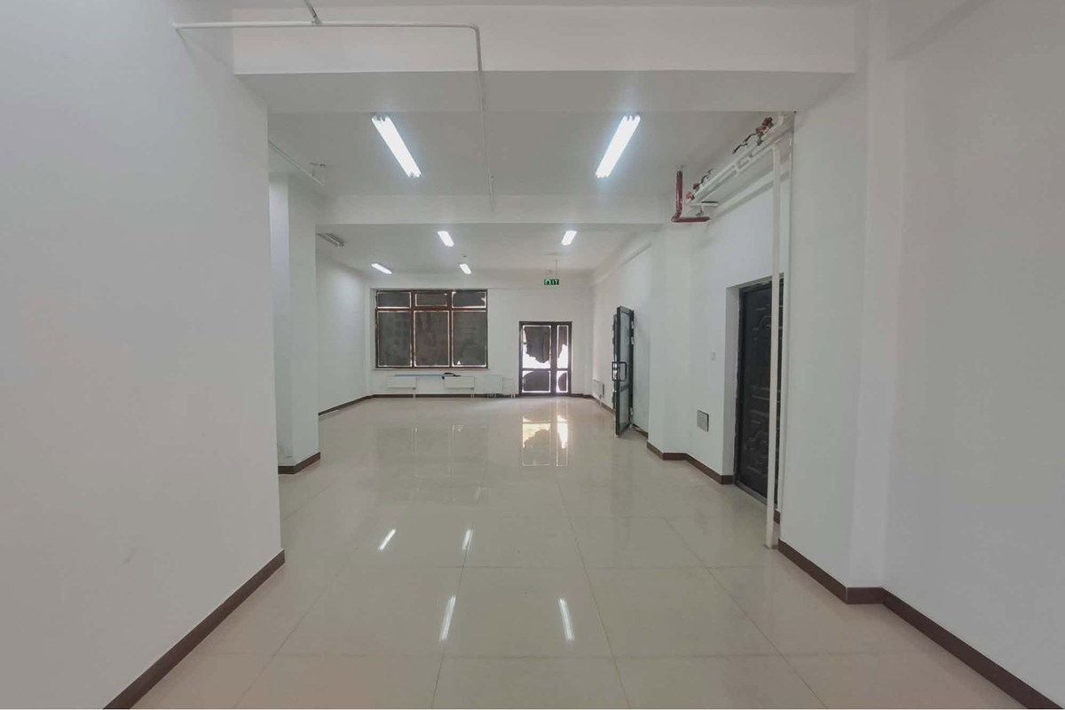 "Prime Retail Space for Rent in Ulaanbaatar" — 5