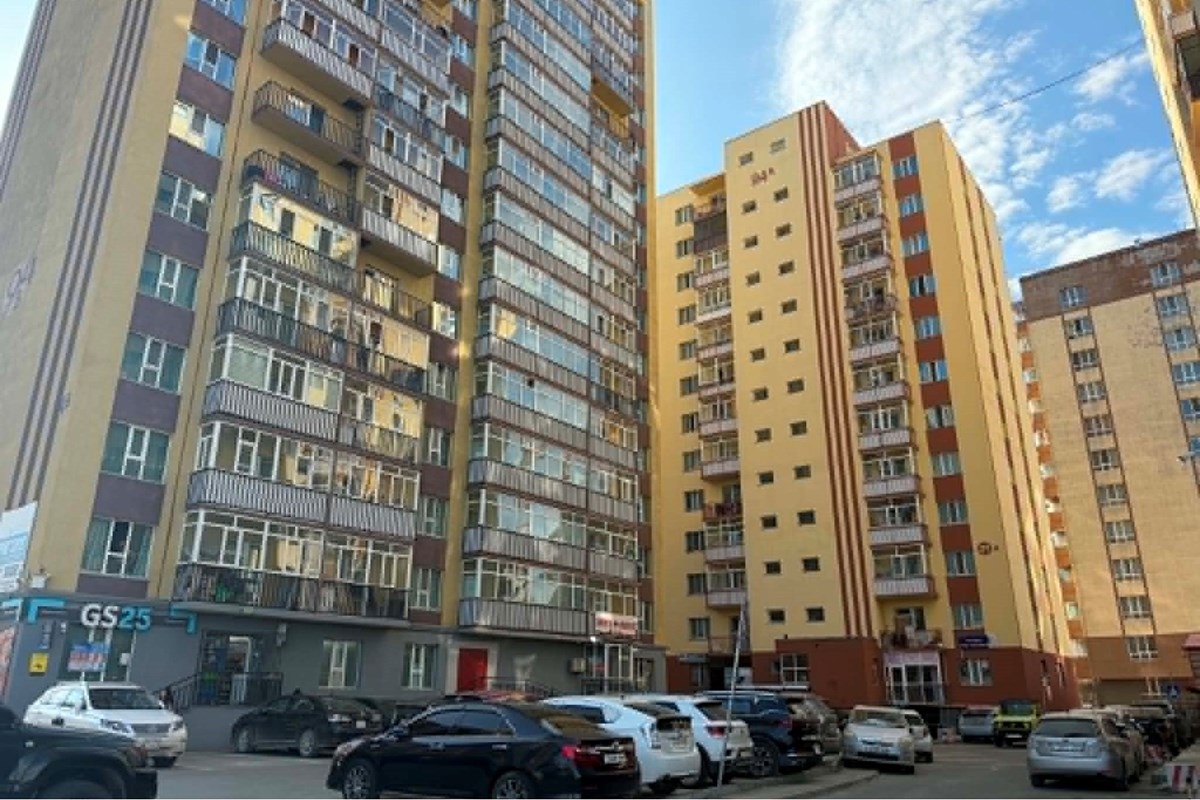 Лавай захын урд 1 өрөө орон сууц