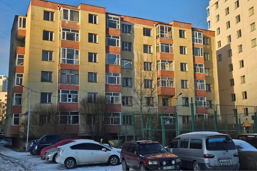 1 өрөө орон сууц зарна