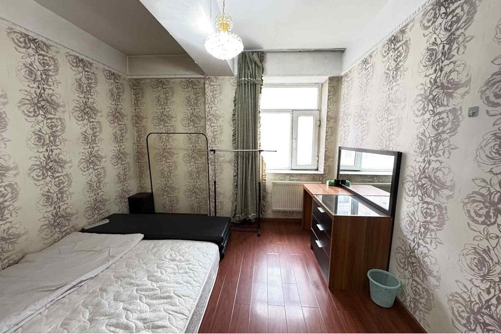 4-room apartment for rent — 4