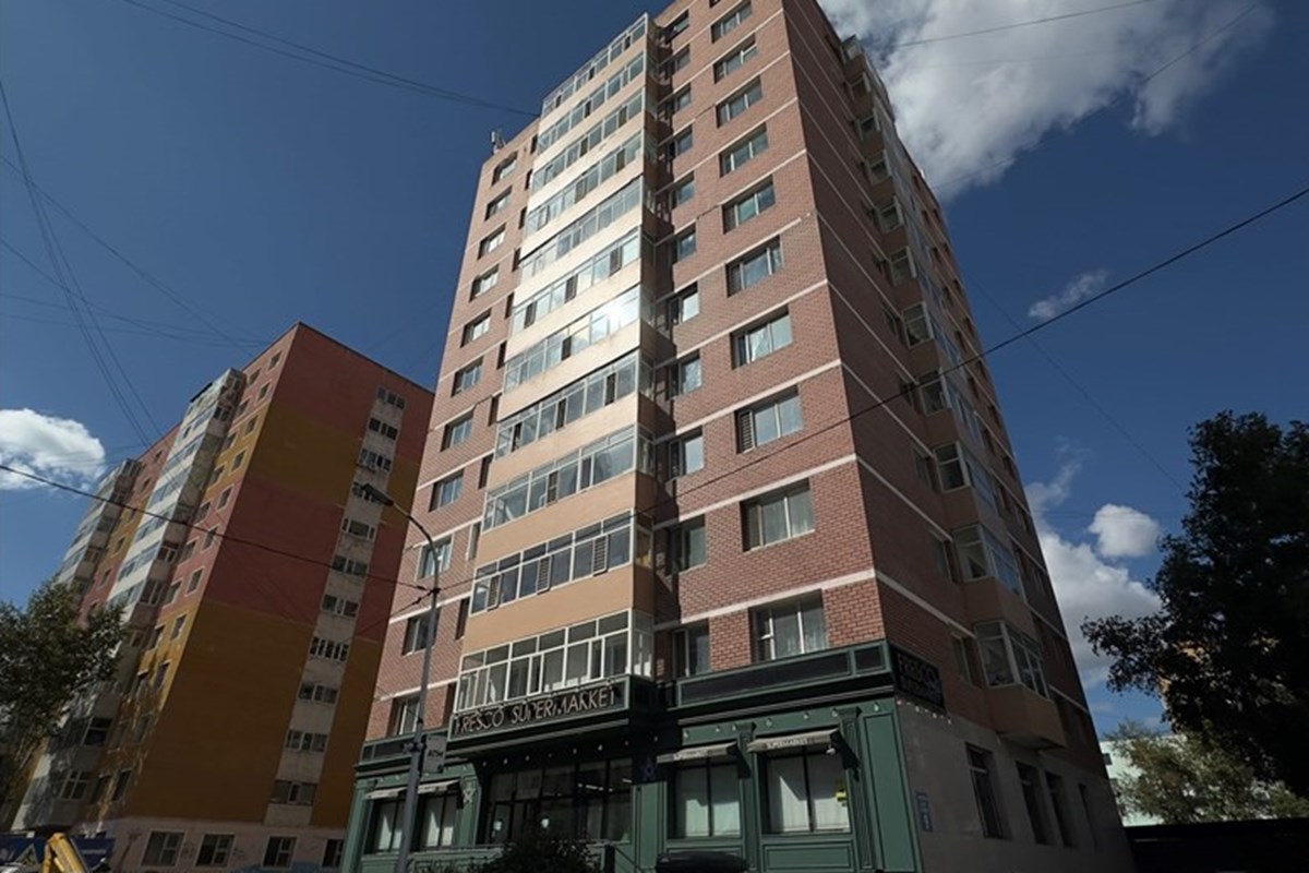 Тэнгис кино театрын хойно 69мкв 2 өрөө худалдана