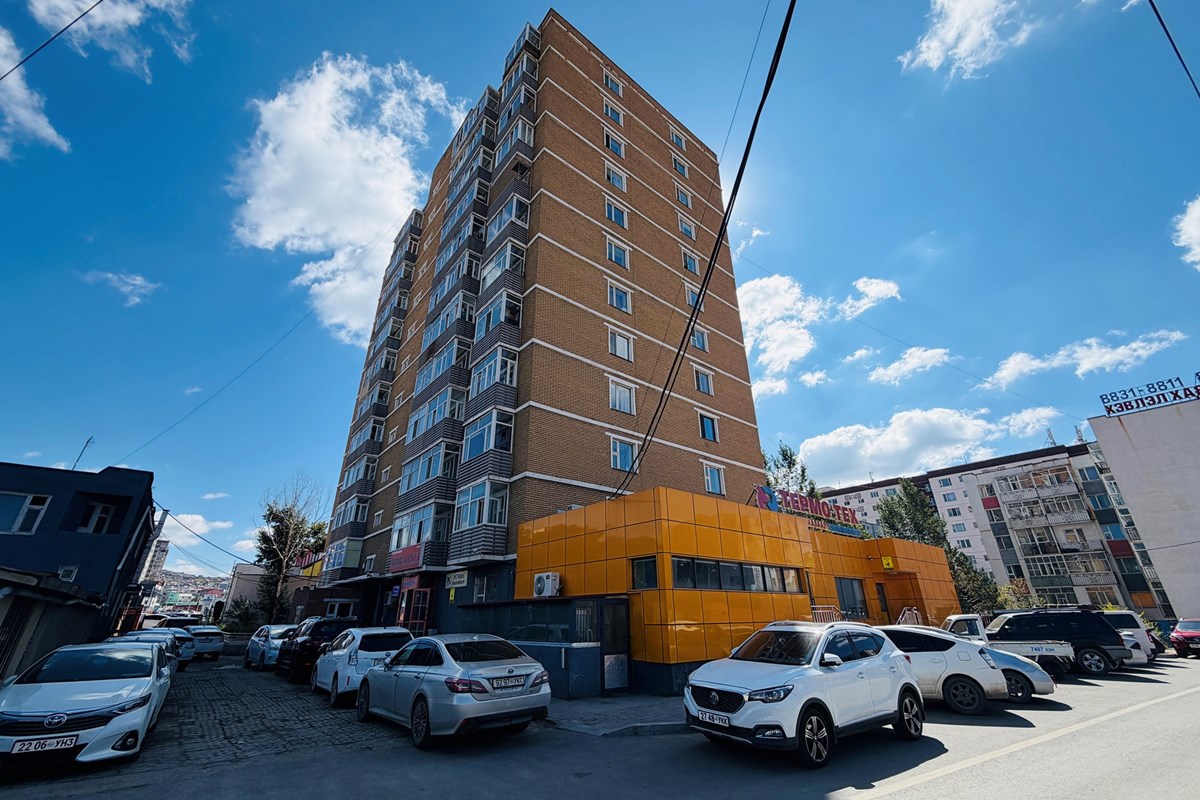 11р хороололд тавилгагүй 2 өрөө байр