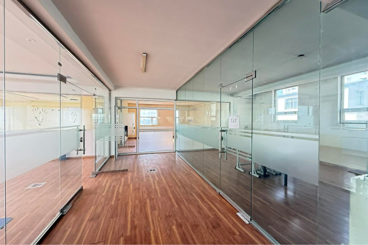 1855.07m² object for sale — 8