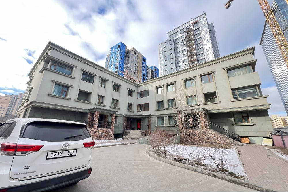 60мкв үйлчилгээний талбай зарна