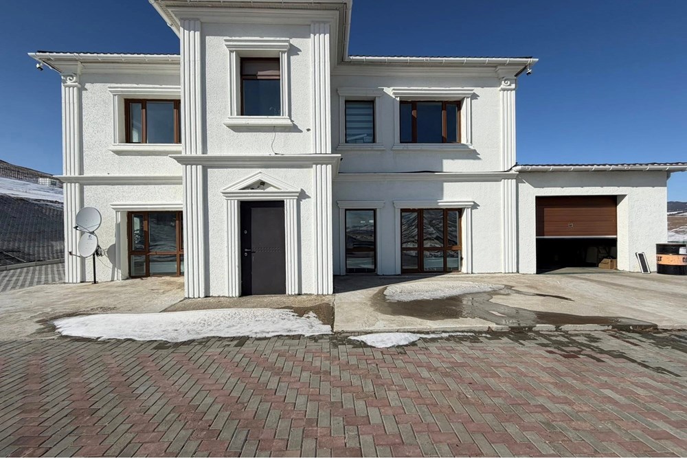 5596мкв газар зарна