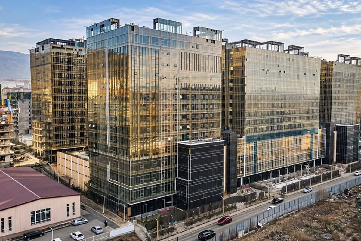 ЗАЙСАН, SEVEN STAR CENTER