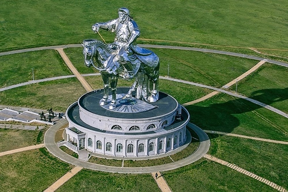 20000мкв газар зарна