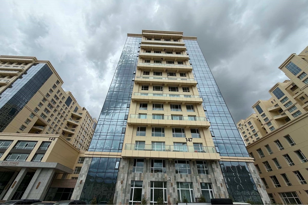 KING TOWER үйлчилгээний талбай худалдана.
