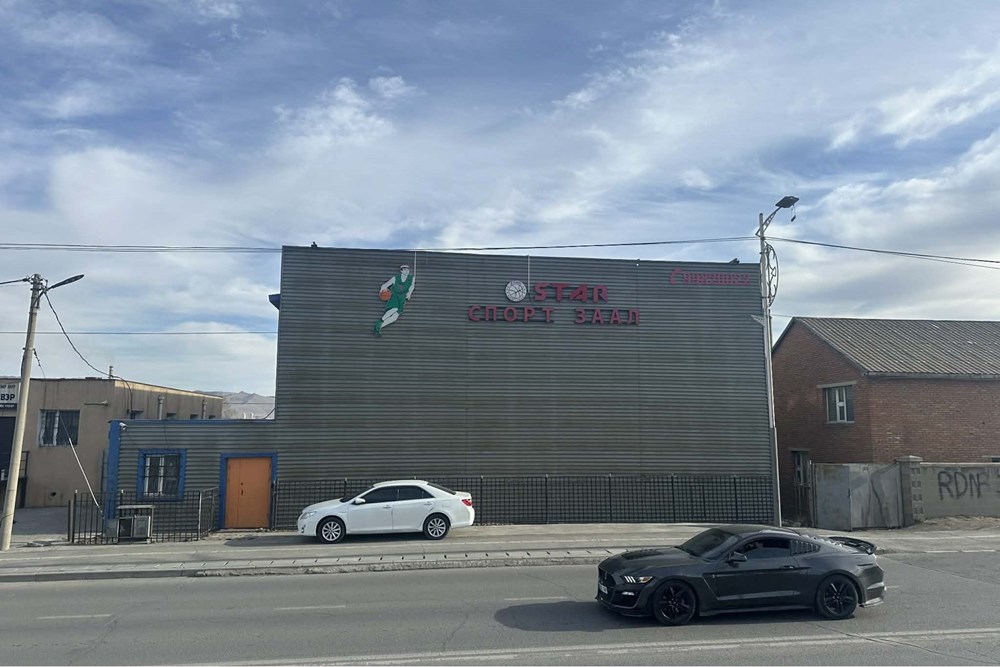 650мкв үйлчилгээний талбай зарна