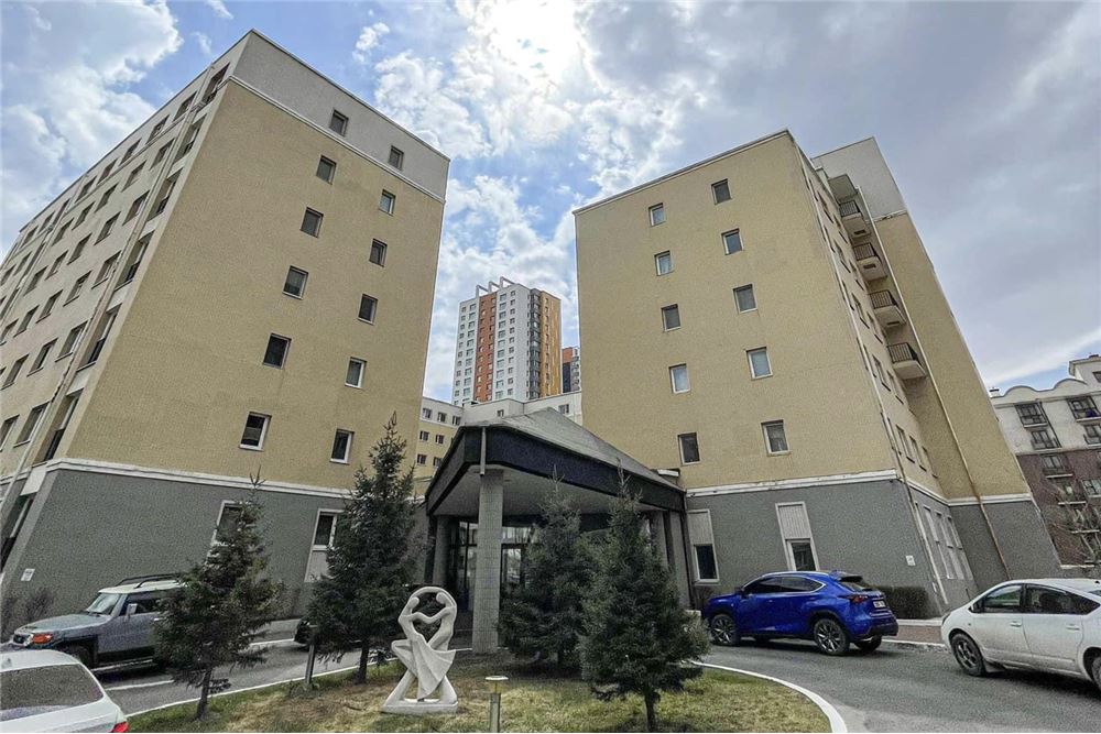 18мкв гараж түрээслүүлнэ