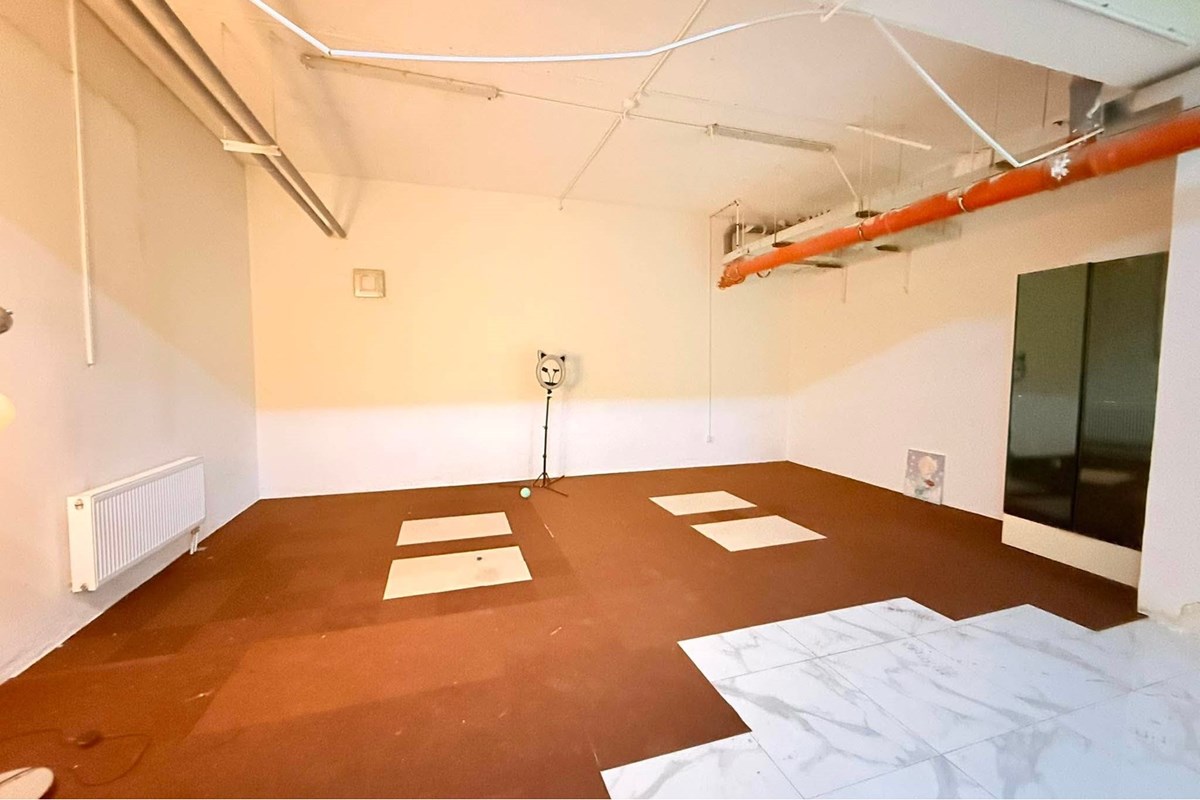 106.1m² retail space for sale — 5